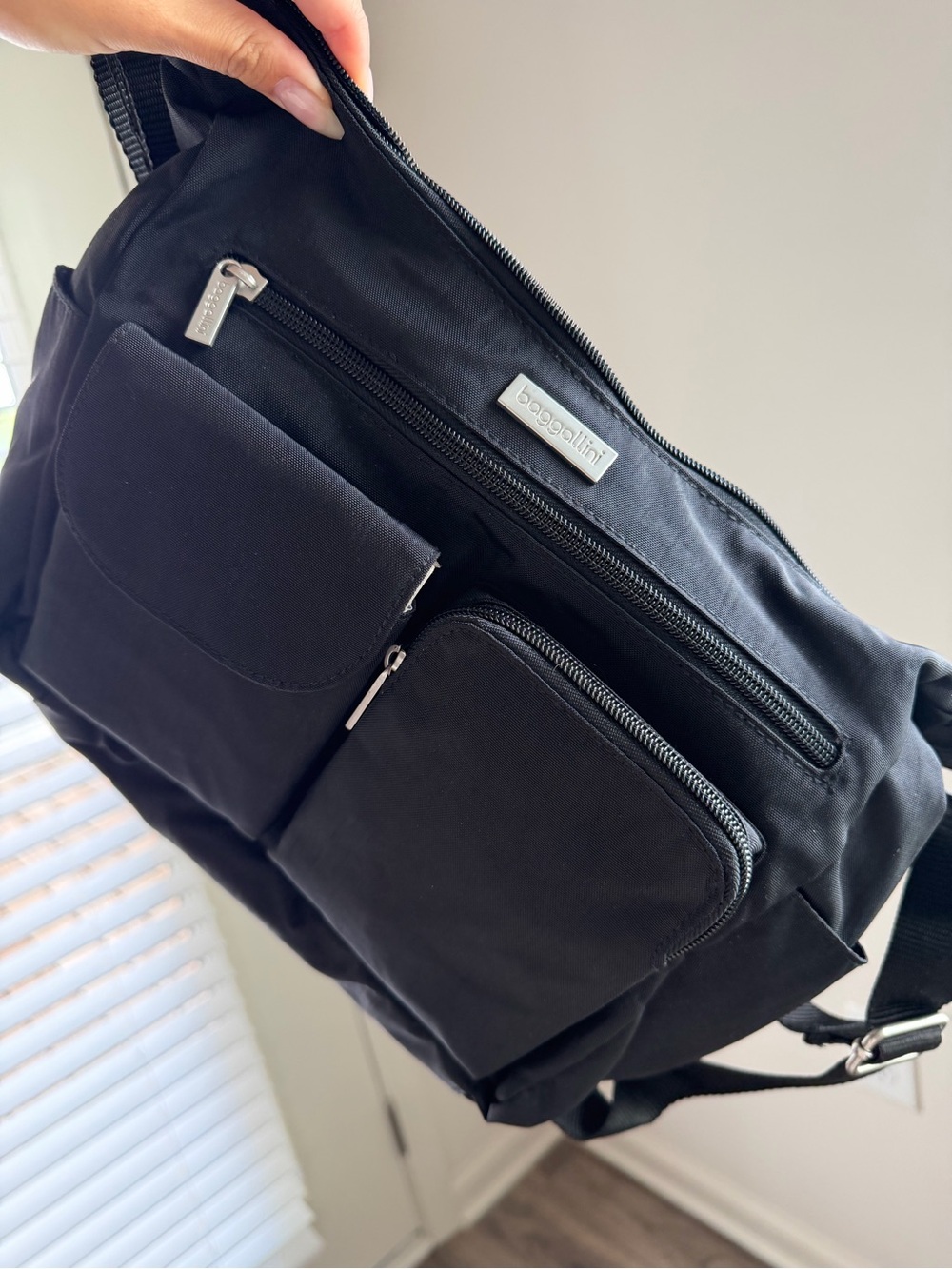Baggallini Everyplace Bag with Multiple Front Pockets